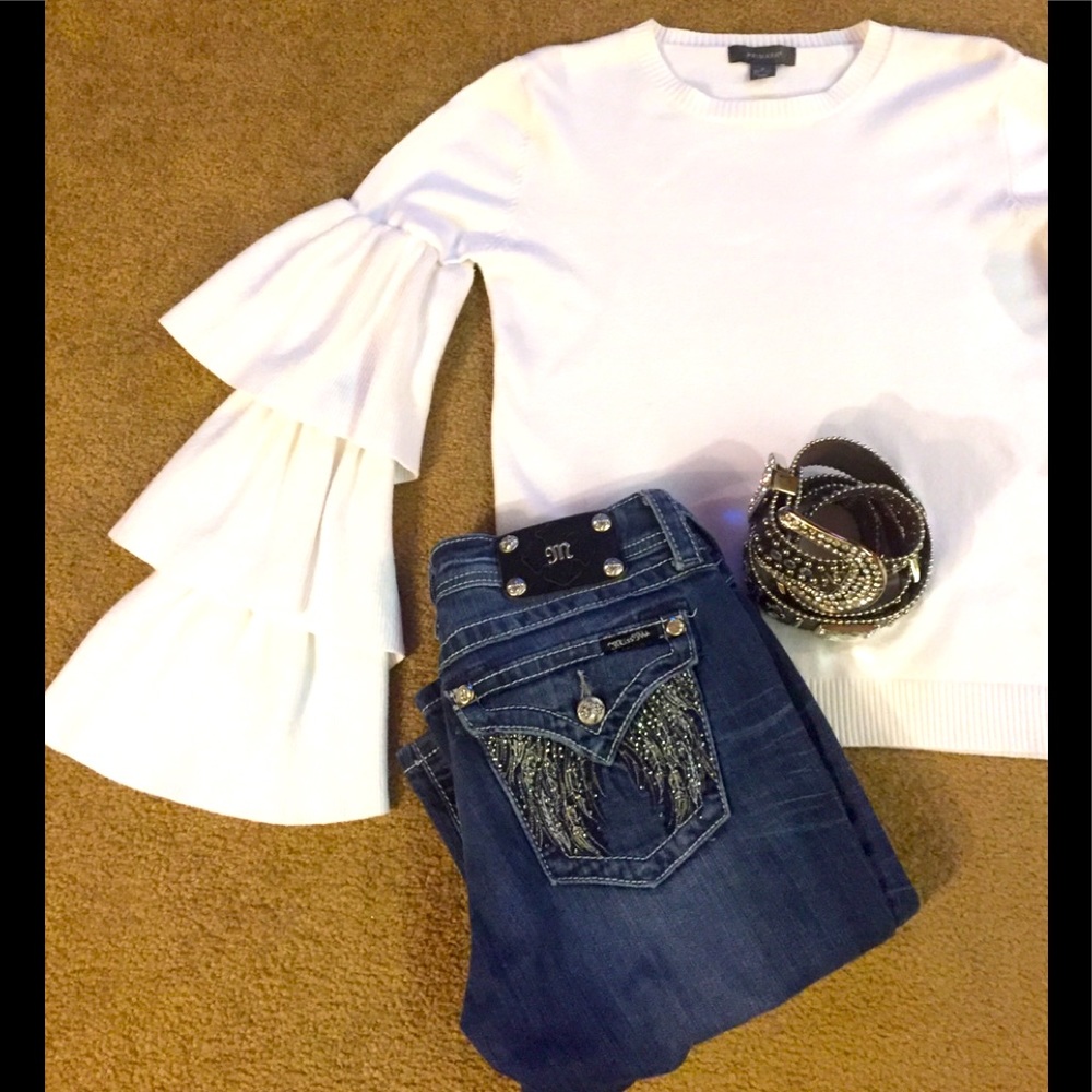 Primary Three Layer Ruffled Sleeves In Whit Top - Picture 3 of 5